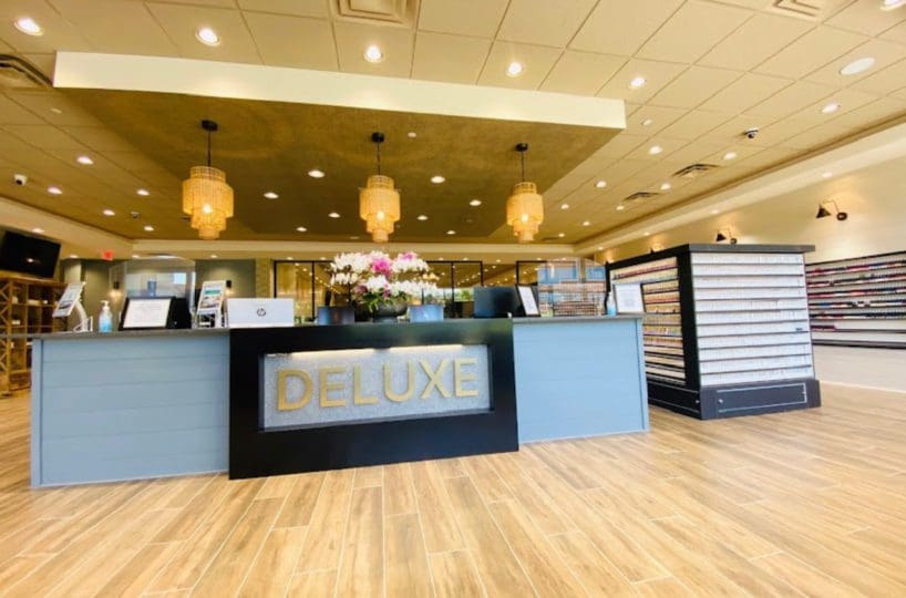 Deluxe West Chester Freestanding Building Front Desk