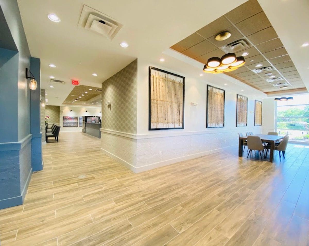 Deluxe West Chester Freestanding Building Interior