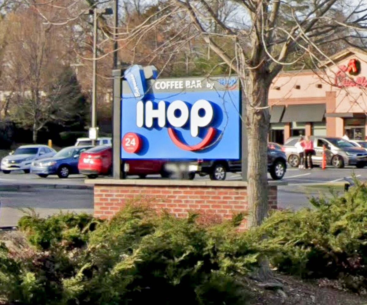 Turnkey Restaurant Glenway Avenue Sign