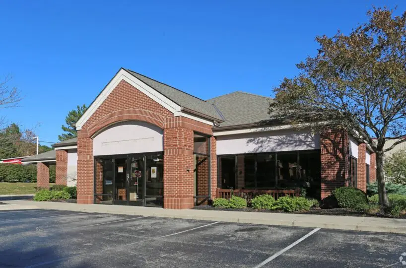 Freestanding Loveland Madeira Bank Front Exterior